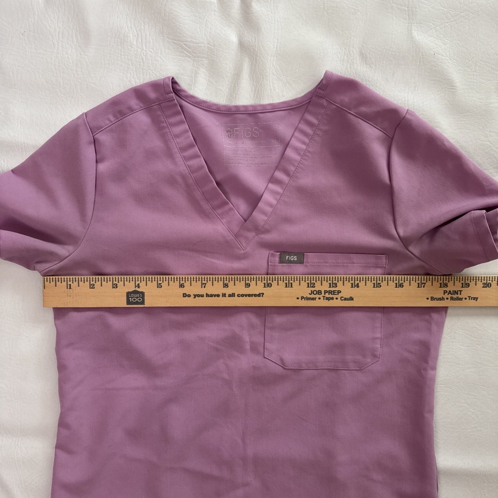 FIGS Technical Collection Scrub Top Shirt Women XS Extra Small Pink/Purple - Picture 6 of 7